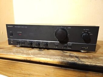 TECHNICS SU-610 HiFi zesilovač