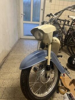Jawa pionýr díly