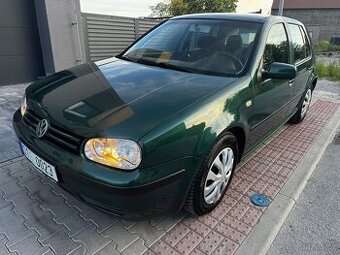 Volkswagen Golf IV 1.6i 77Kw .- Klima