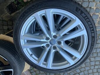 9x20 , 5x112 , et33 original Audi Q5 / SQ5