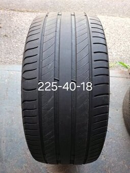 225-40-18