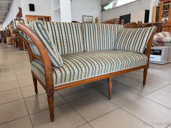 Biedermeier pohovka s třemi židlemi a křeslo