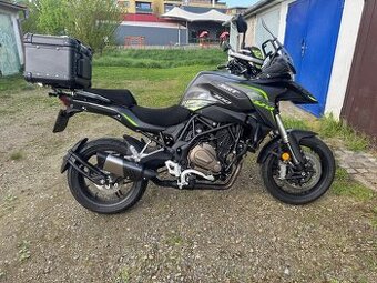QJ Motor 700 srt