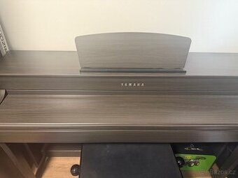 Digitální piano Yamaha CLP-635