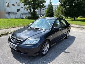 Honda Civic 1,6 VTEC 81kW r.v 2004 - 1
