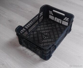 Přepravky plastové - nosnost 7 kg