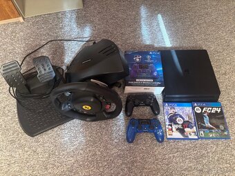 PlayStation 4 + 2 ovladače a hry, Volant Thrustmaster T80