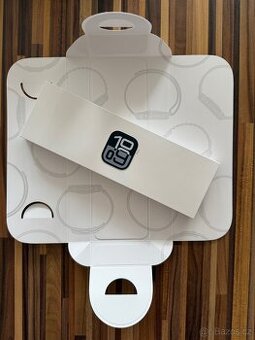 Apple Watch Series 10 46mm - baterie 96% - 1