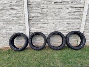 Letní sada 225/45 R19 Bridgestone Dueler H/P sport