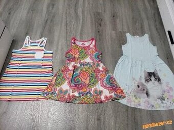 šaty vel. 134/140 jako NOVÉ