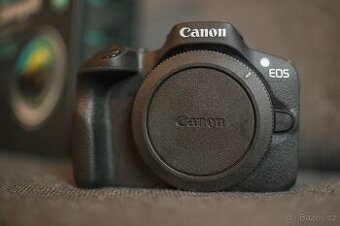 Canon EOS R50 + Colorway čistící sada + Tenba Skyline brašna