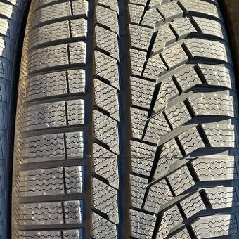 Nove Zimni pneu 235/45 R18 98V XL Sailun