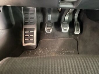 Nerezové nášlapy AUDI  ŠKODA  VW