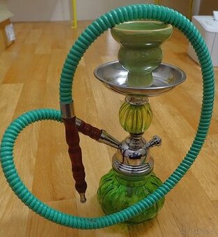 Malá vodní dýmka – zelené sklo, kompletní sada