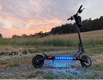 Elektrická koloběžka Kaabo Mantis 10 PLUS V2 CZ EDITION