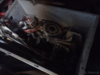 Lada různé dile 1500 nebo 1200