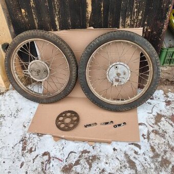 Jawa 250 speciál kola