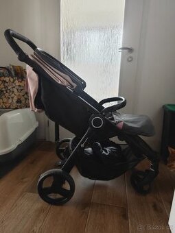 Kočárek Petite&Mars street