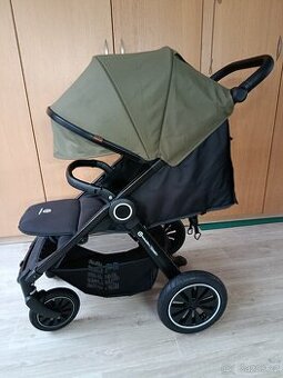 Kočárek Petite mars street