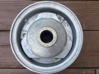 Sportjacht náboje kol + disk