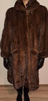 Norkový kožich.