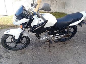 Yamaha ybr 125