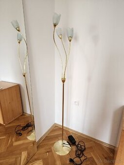 Zdarma Vintage retro starožitná stojací lampa za odvoz