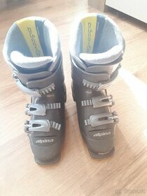 Lyžářské boty Alpina vel. 33