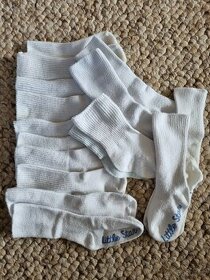 Bílé ponožky pro miminko -> 0-6m