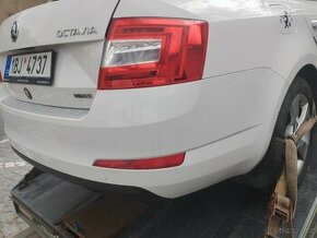 Zadní nárazník Škoda Octavia 3 bílá Candy kompletní