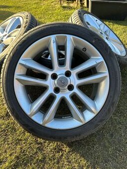 Nexen N'Fera Primus 215/45ZR17 91W + 7Jx17H2 ET44 ALU