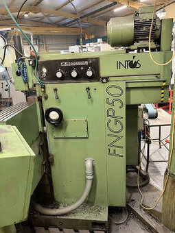 CNC frézka FNGP 50 CNC