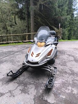 2x Sněžný skútr Yamaha RS Viking VK10