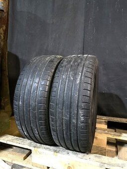 Letní pneu 225/55 R17 101Y Nokian 4,5mm