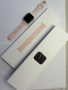 Apple Watch Series 5, 40 mm, pink, hliník