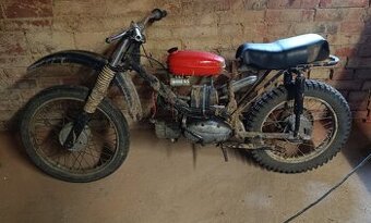 Jawa pionýr