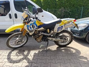 Husqvarna te 410 zamluveno do 8.4