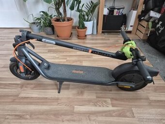 Ninebot Kickscooter F2 Plus