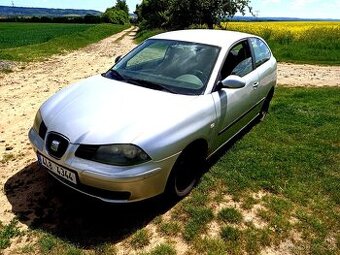 Seat Ibiza 1.2 HTP 47 kW rv 2002