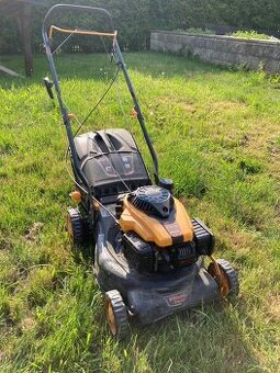 Benzínová sekačka Riwall RPM4240