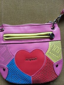 Kabelka desigual