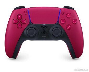 červený ovladač DualSense pro PS5