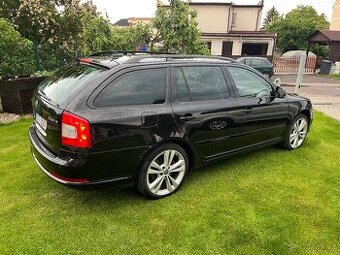 Škoda Octavia II RS facelift 2010 125kW xenon Navi