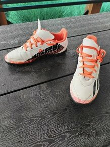 Dětské kopačky turfy 38 Adidas
