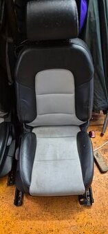 AUDI A3 Sedačky+ Tapecírunk
