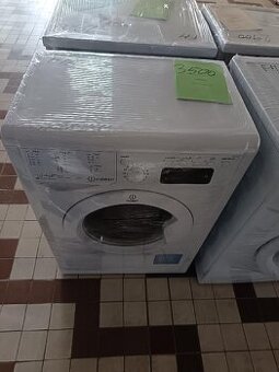pračka Indesit