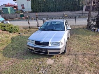 Octavia I 1.6 75kW combi rok 2001 - 1