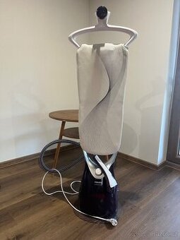 Napařovač oděvů Philips ComfortTouch Plus GC558/30