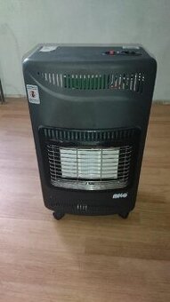 prodám plynová kamna Mago 4,2 KW + plynovou bombu 10 kg