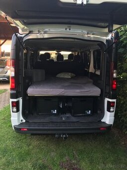Postele do Opel Vivaro délka L2